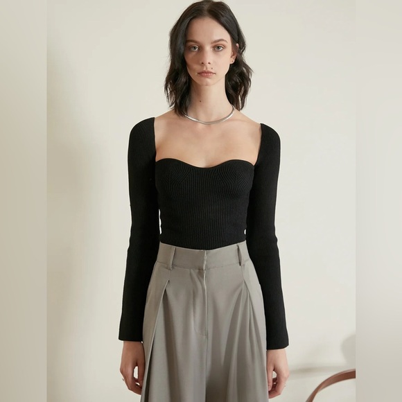 PIXIE MARKET CHIARA KNIT BUSTIER TOP IN BLACK SIZE MEDIUM - Picture 10 of 14